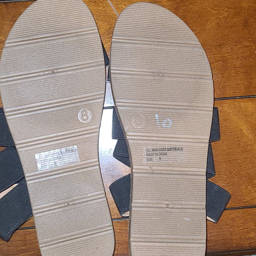 Strappy elastic Sandals - Picture 3 of 3